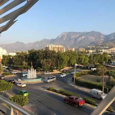 Arty Kyrenia Апартаменты *
